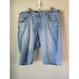 Democracy 20W Ab solution Denim Bermuda Shorts Women's Light Wash Distressed